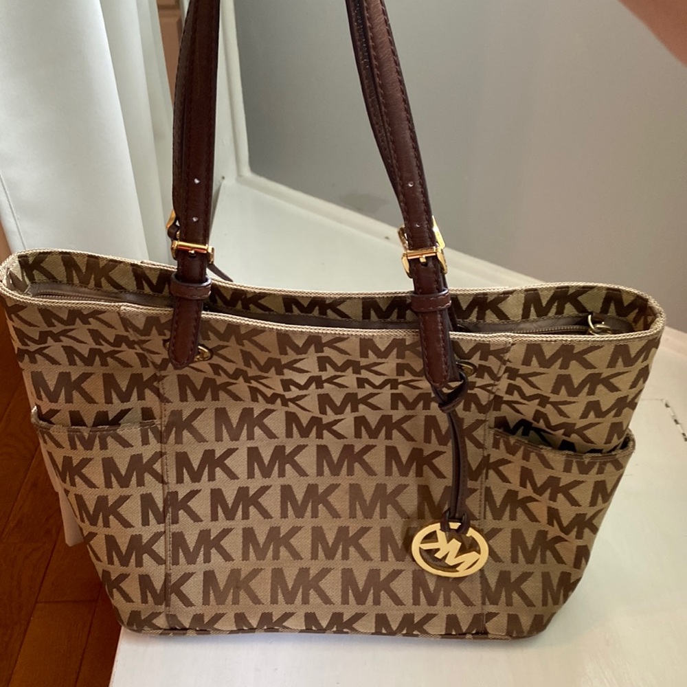 Michael Kors Shoulder Bag